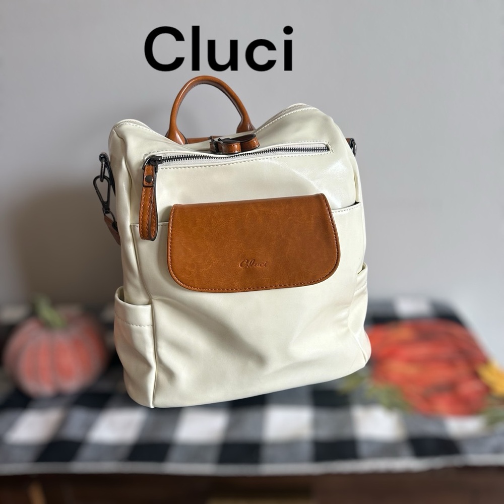 Cluci Greene Vegan Leather Travel Backpack Switchable Shoulder Bag  beige💼